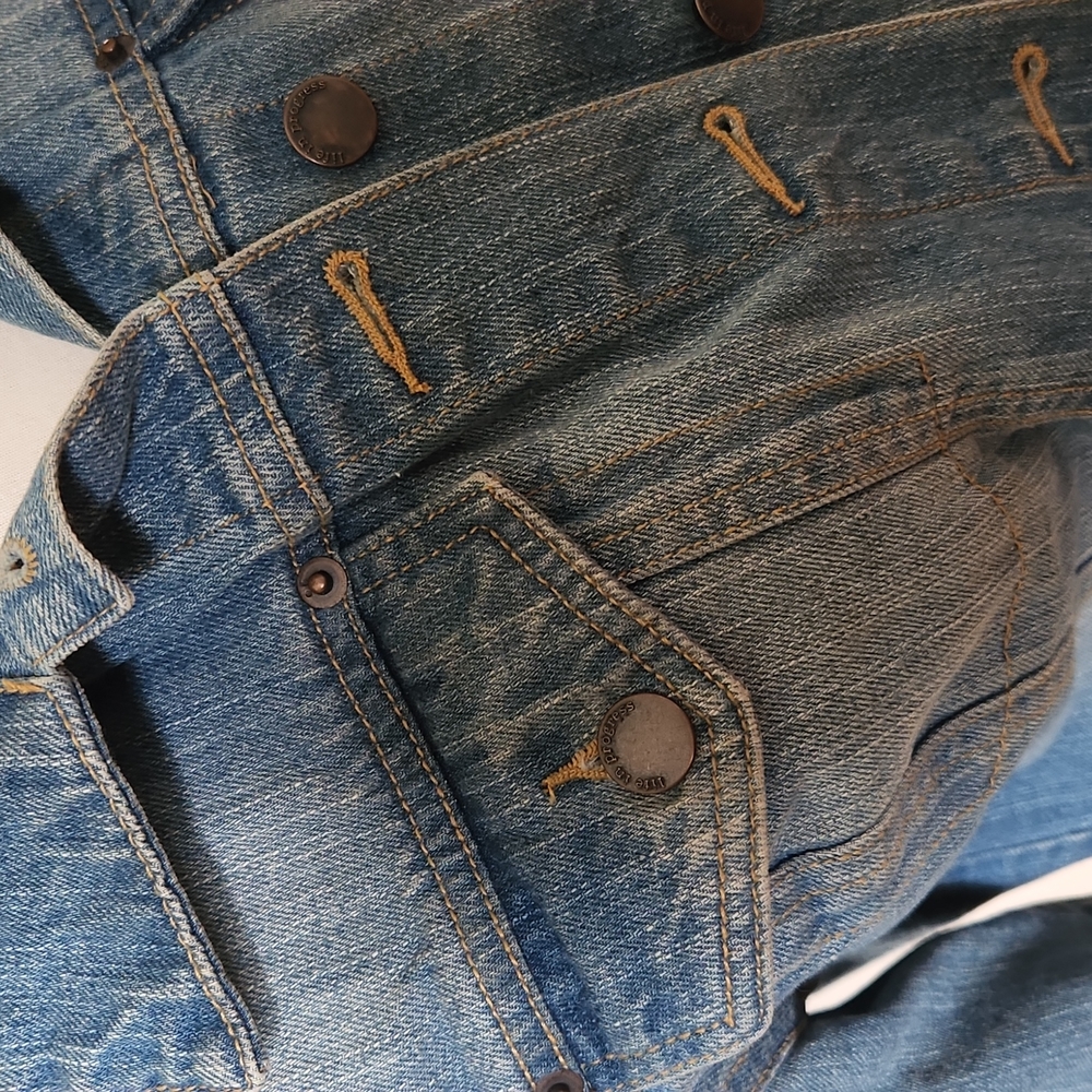 Jean Jacket - Picture 3 of 4